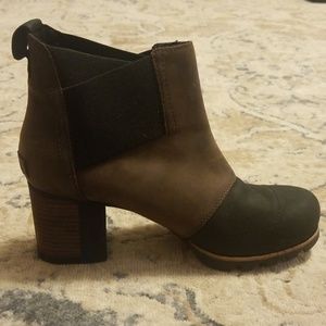 Sorel Addington Chelsea Boots